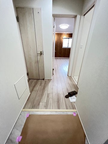 玄関　明るい玄関です