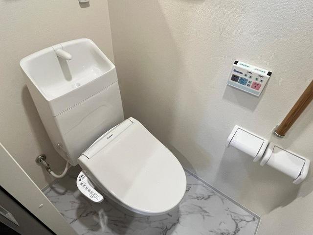 トイレ　※建築中の物件です。写真は参考としてご確認ください。