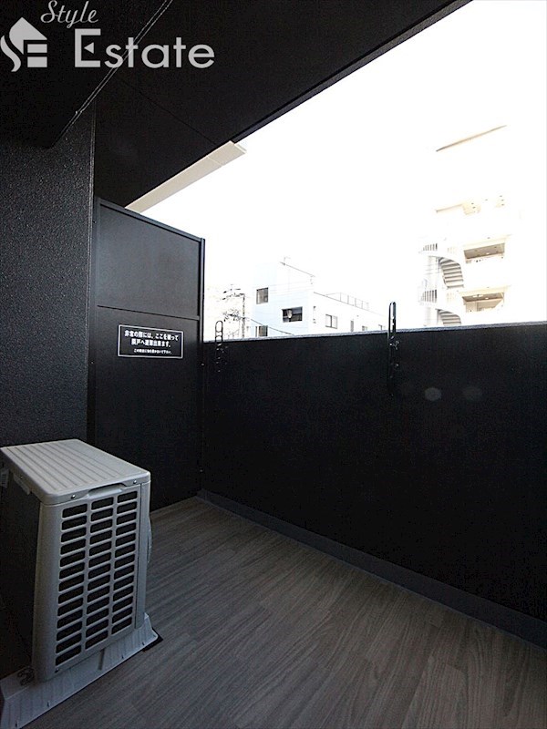 バルコニー　バルコニー