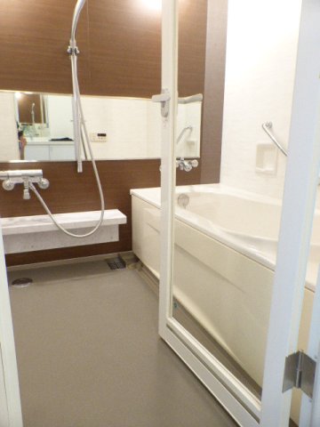 バス・シャワールーム　※別部屋参照