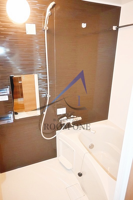 バス・シャワールーム　お風呂です。