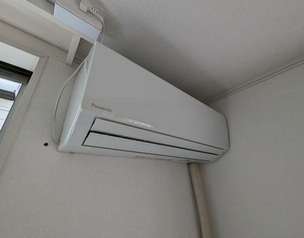 その他　エアコン2基