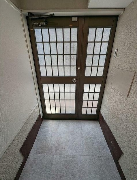 玄関　玄関部分