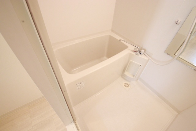 バス・シャワールーム　別室の参考写真です。※現況優先