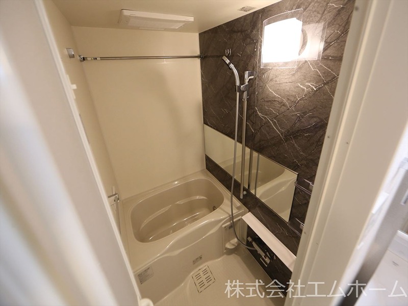 バス・シャワールーム　追い焚き　浴室暖房乾燥機能付