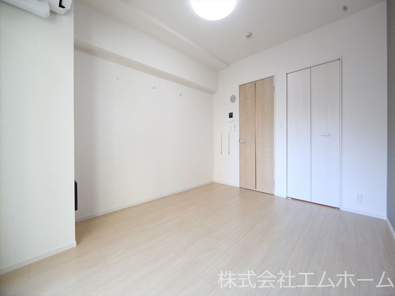 その他部屋・スペース　洋室6.9帖　ウォークインクローゼット付