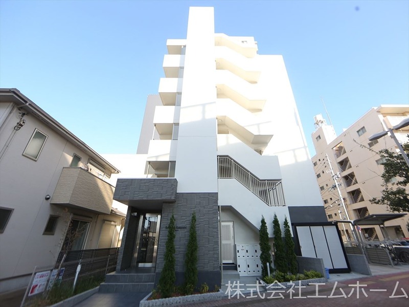 建物外観　外観　オートロック　宅配BOX　敷地内ごみ置き場