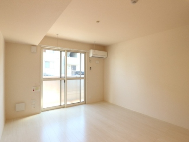 居室・リビング　リビング２