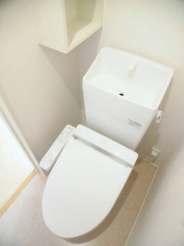 トイレ　※同タイプの写真です。