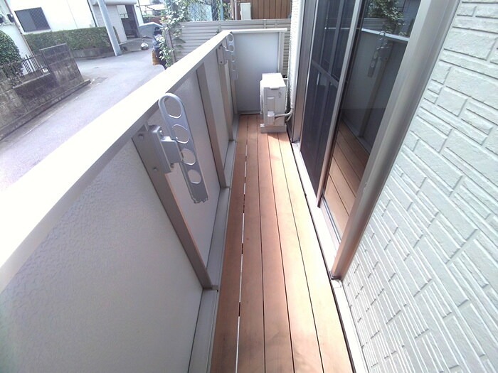 バルコニー　風通しがいいです。