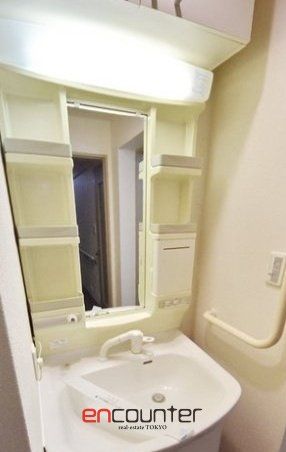 洗面設備　※同マンション別室参考写真