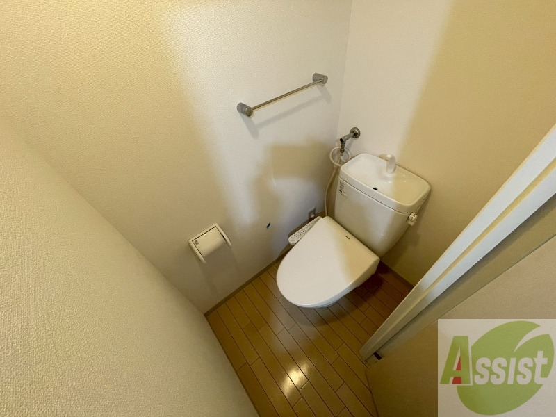 トイレ　トイレです。ウォシュレット付を探している方、おすすめです！