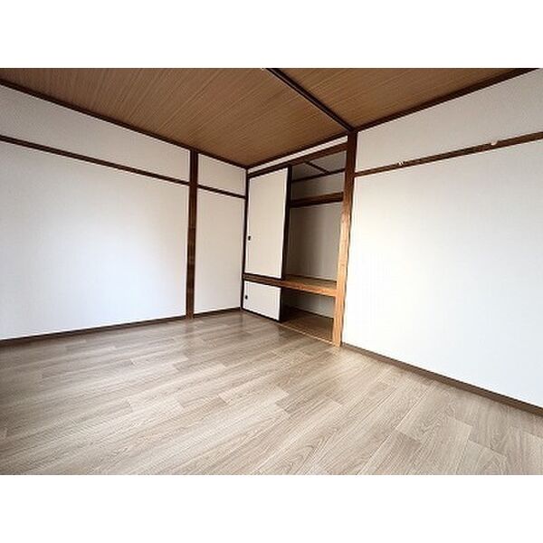 その他部屋・スペース　明るい洋室