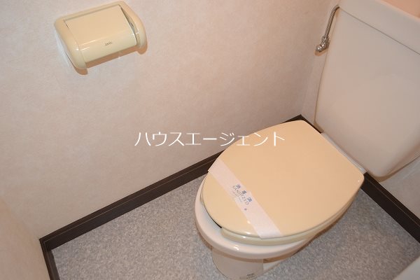 トイレ　トイレもきれいです
