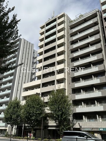 建物外観　新宿駅徒歩圏/複数沿線利用可能でオンオフ充実