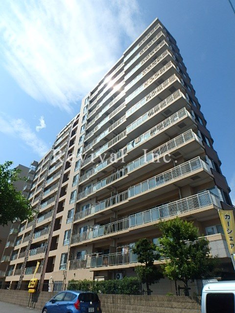 建物外観　高級感ある外観でございます