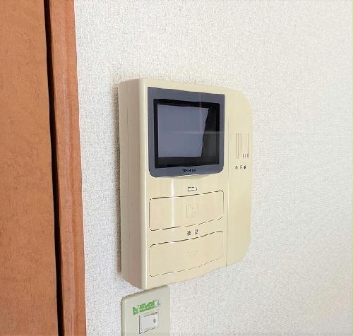 セキュリティ　モニター付きインターホン