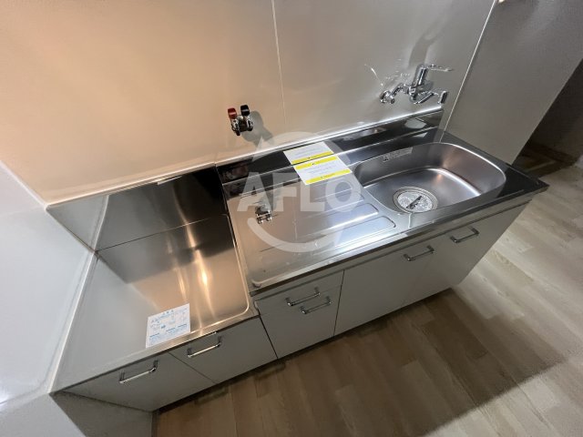 キッチン　レジデンス三津屋　キッチン