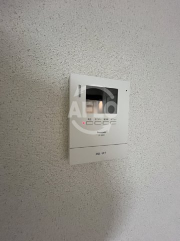 セキュリティ　レジデンス三津屋　インターホン