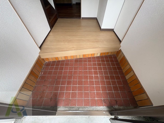 花山台戸建の玄関写真