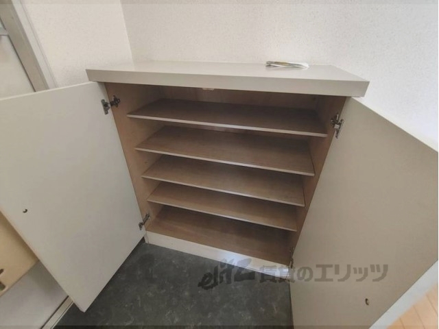 収納　下駄箱
