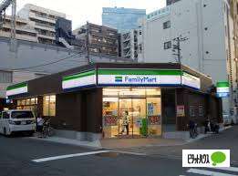 コンビニ　ファミリーマート津島警察署前店（コンビニ）まで349m