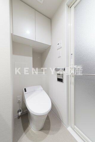 トイレ　清潔感のあるトイレです