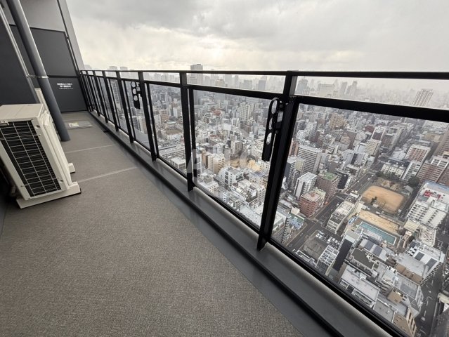 バルコニー　シエリアタワー大阪堀江　バルコニー