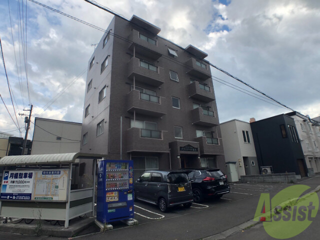 建物外観　札幌市北区北三十六条西「グランメール麻生」