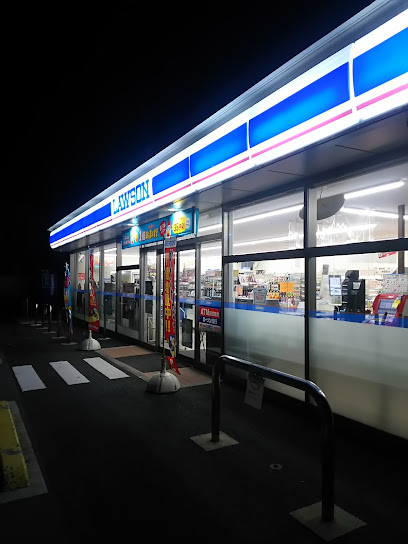 コンビニ　ローソン 千種楠元町店（コンビニ）まで323m