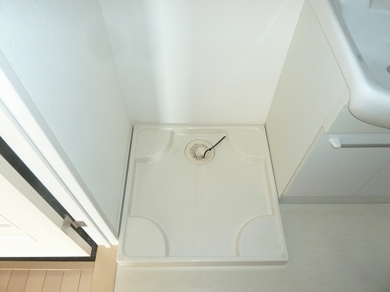 その他　基本ですね室内洗濯機置き場（別のお部屋の写真です）