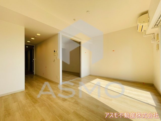 居室・リビング　同マンション別部屋　参考写真