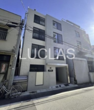 建物外観　『想いの先を照らし出す。』信頼が必要だからこそ、弊社へお任せ