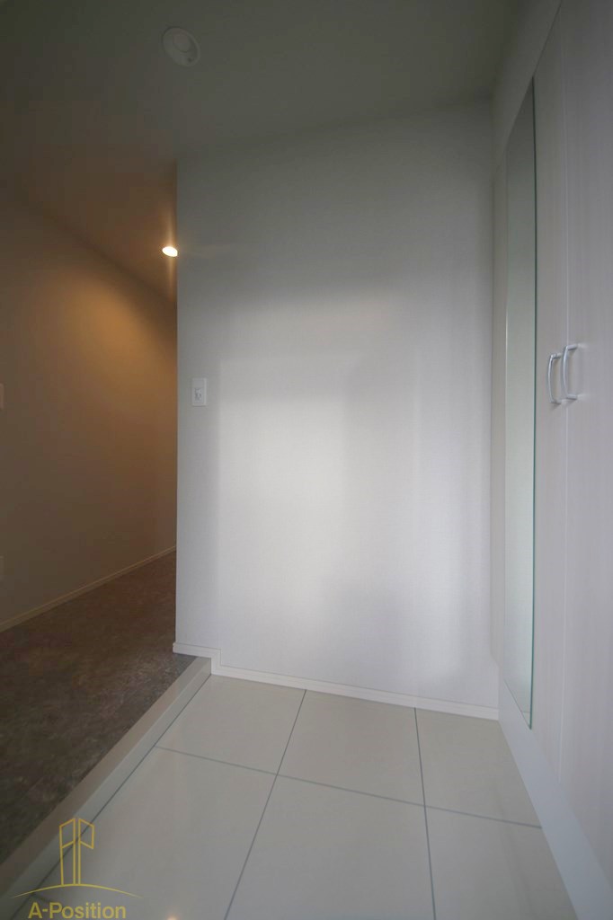 玄関　IBC Residence East