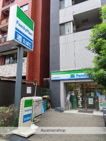 コンビニ　ファミリーマート駒込本郷通り店（コンビニ）まで780m