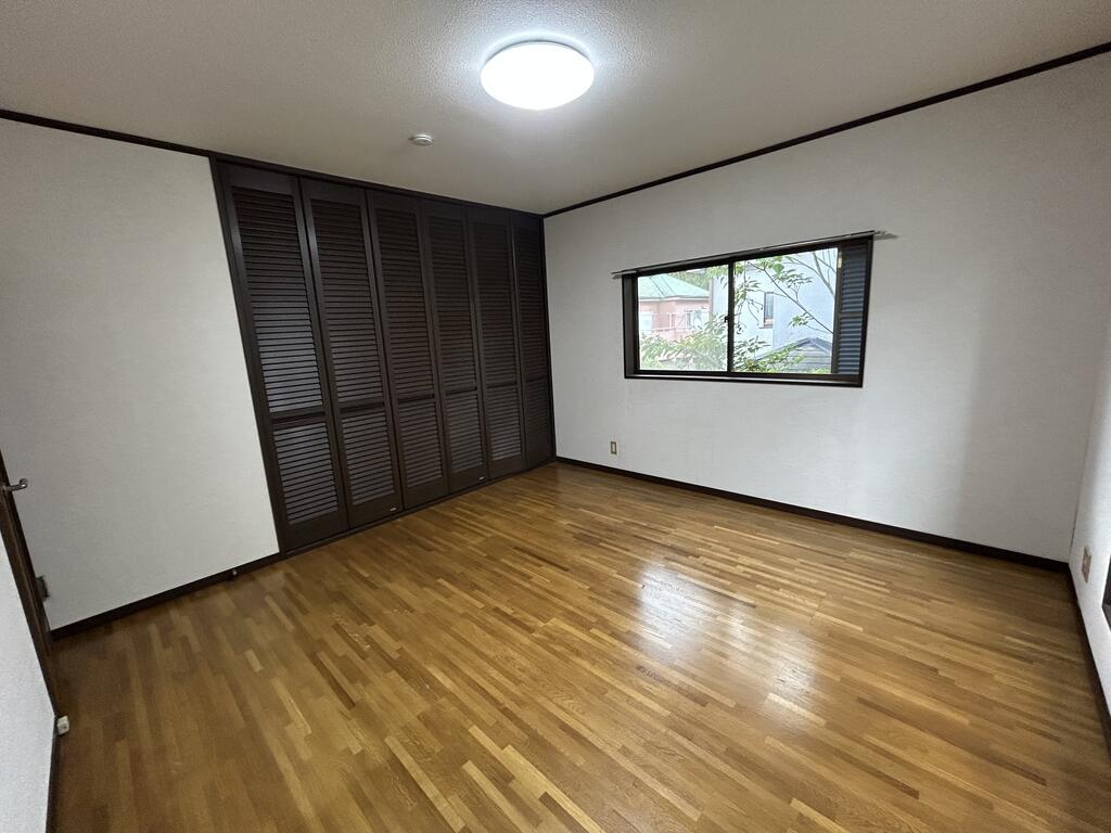茂原七渡Y戸建の内装写真