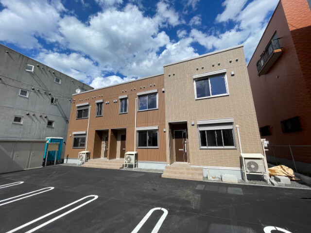 建物外観　札幌市中央区南７条「南７条Ｄ－ＲＯＯＭ」