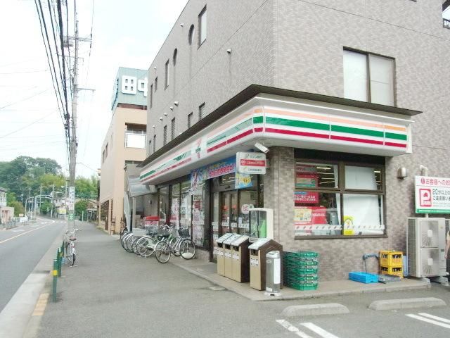 コンビニ　セブンイレブン（コンビニ）まで1000m