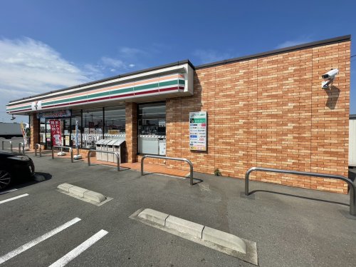 コンビニ　セブンイレブン前橋駒形インター店（コンビニ）まで1334m