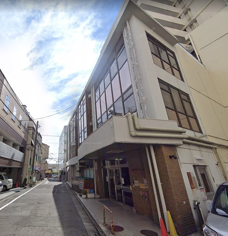 図書館　世田谷区立奥沢図書館（奥沢）（図書館）まで682m