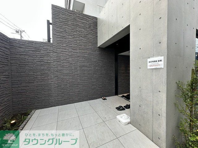 エントランス　お部屋探しはタウンハウジングへ♪