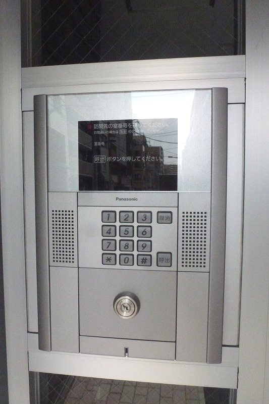 セキュリティ　オートロック完備