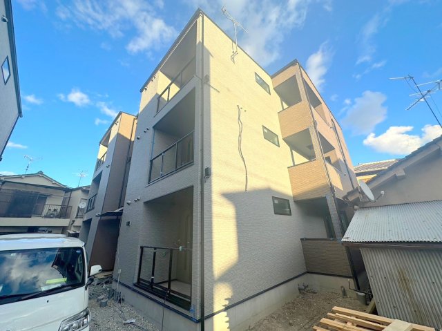 建物外観　綺麗な外観の素敵なお部屋があなたを待っています。