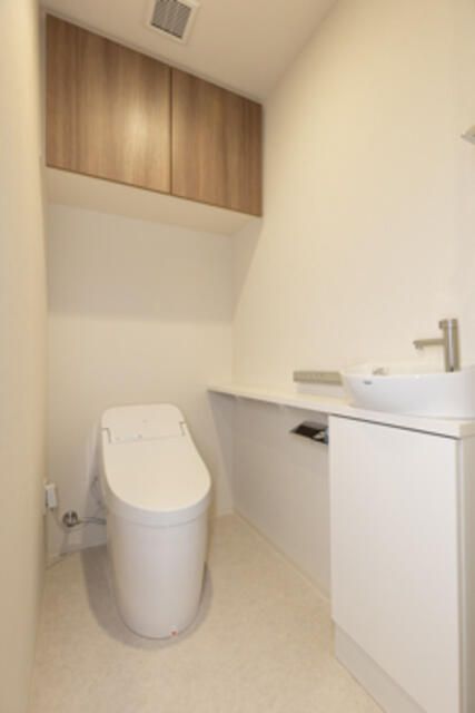 トイレ　シンプルで使いやすいトイレです