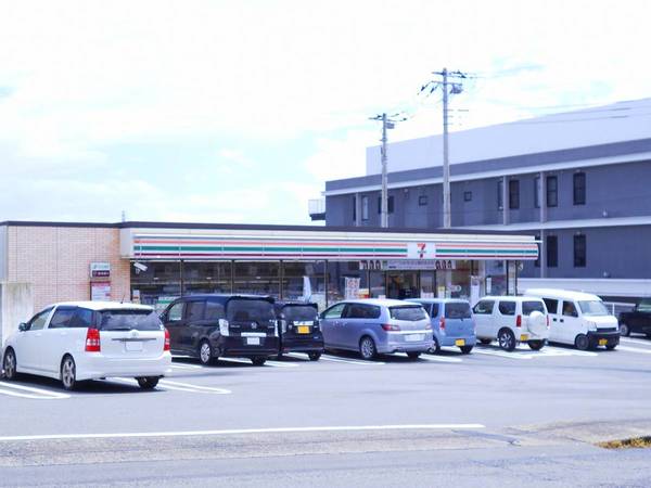 コンビニ　セブンイレブン富士市石坂店（コンビニ）まで600m