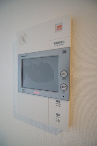 セキュリティ　安心のtvモニター付きインターホン