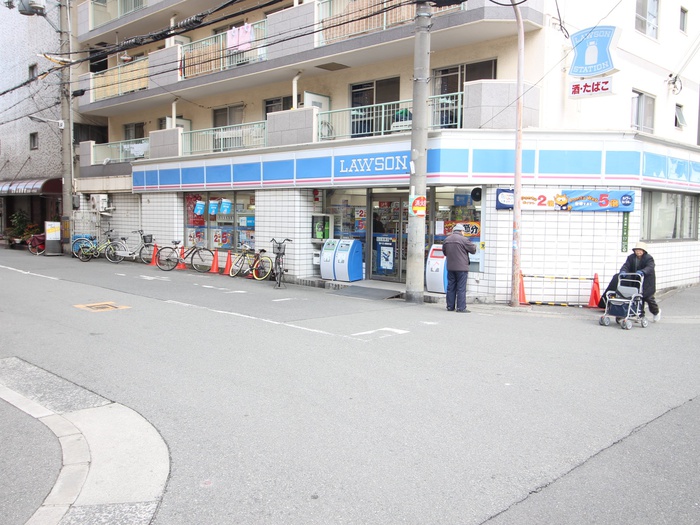 コンビニ　ローソン（コンビニ）まで90m