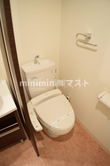 トイレ　同マンション参考写真