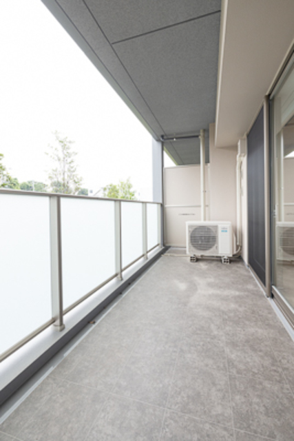 バルコニー　※写真は同タイプ住戸です。