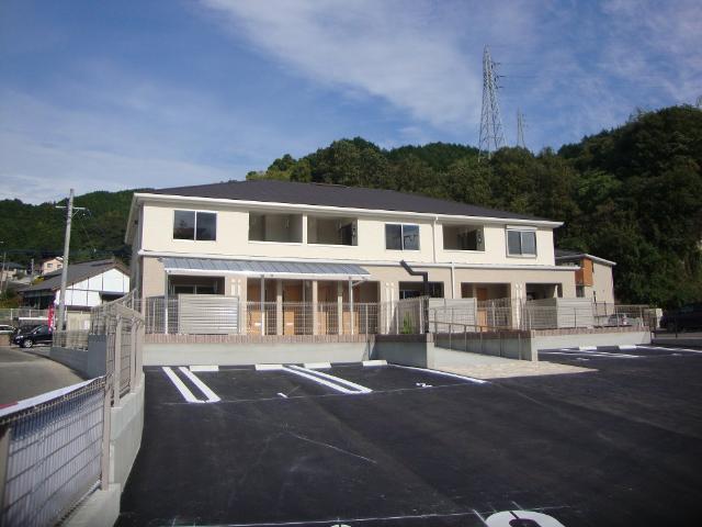 建物外観　外観写真（昼）